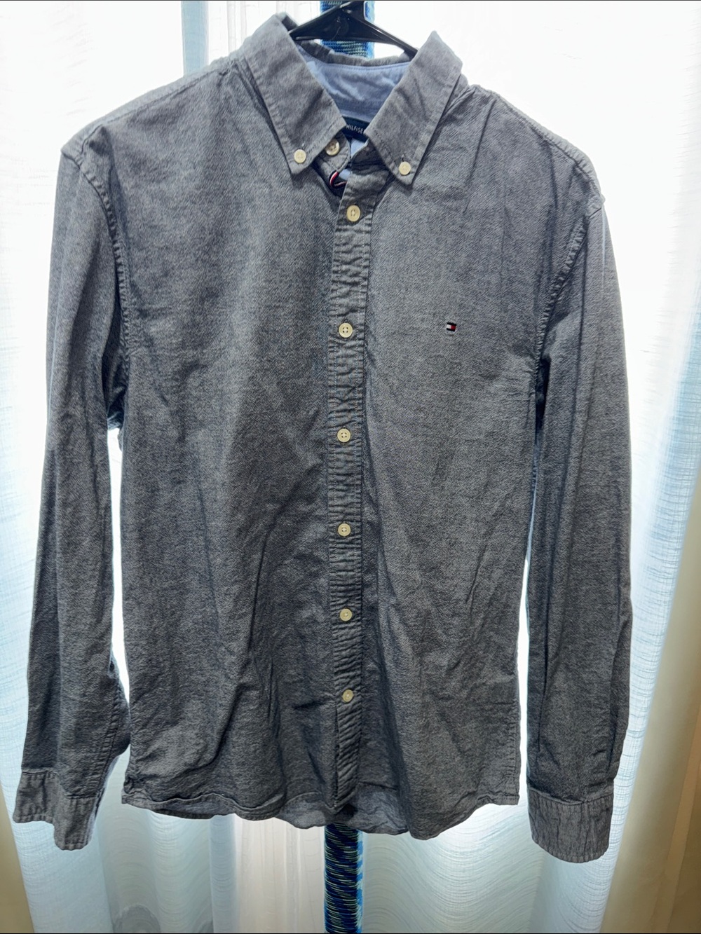 Tommy Hilfiger- Blue Button Down Shirt Size Medium 👔 - Picture 3 of 15